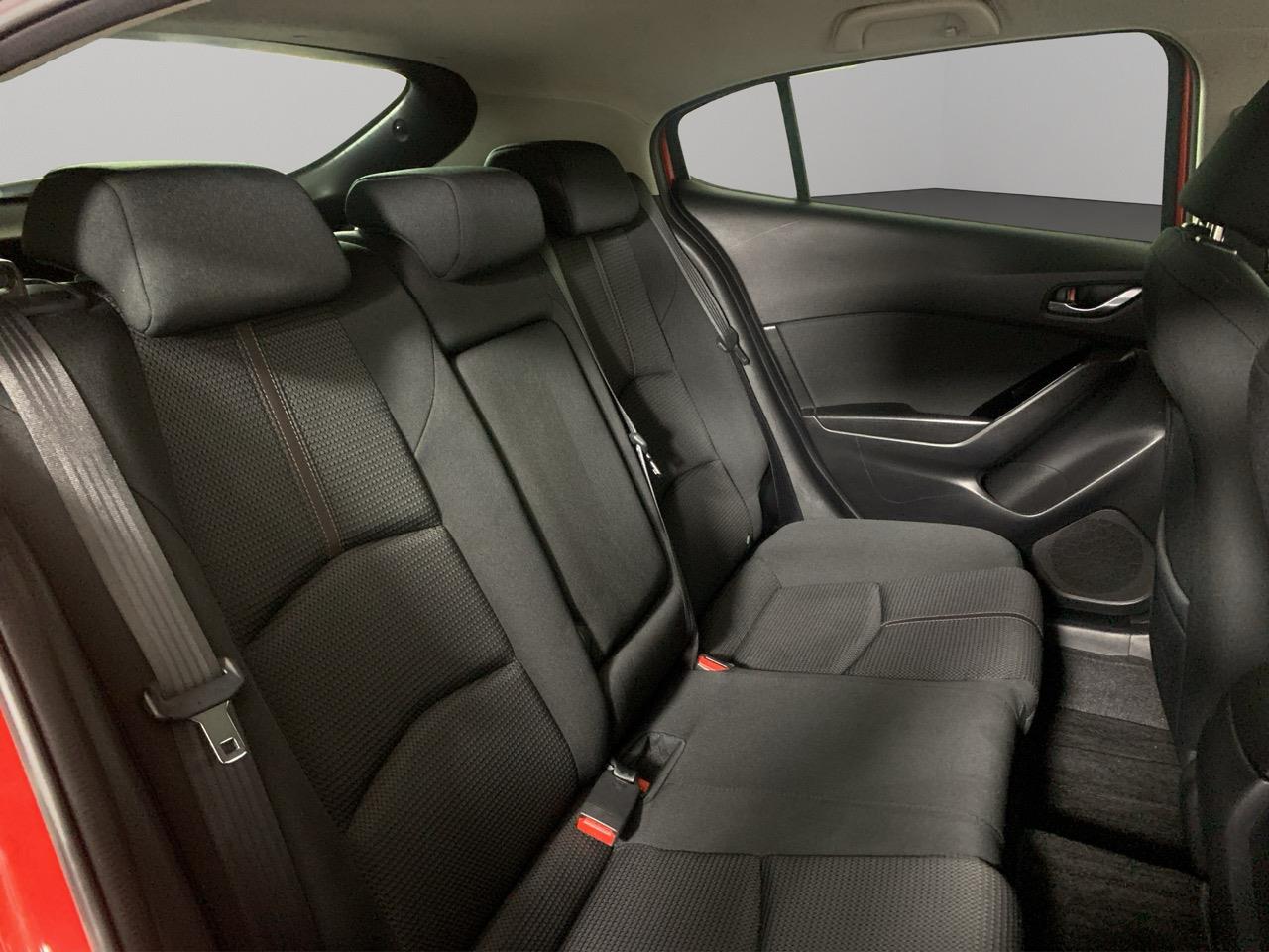 2017 Mazda Axela 3 Late Shape 1.5 Hatchback LOW KM + CRUISE CONTROL + AUTO LIGHTS 