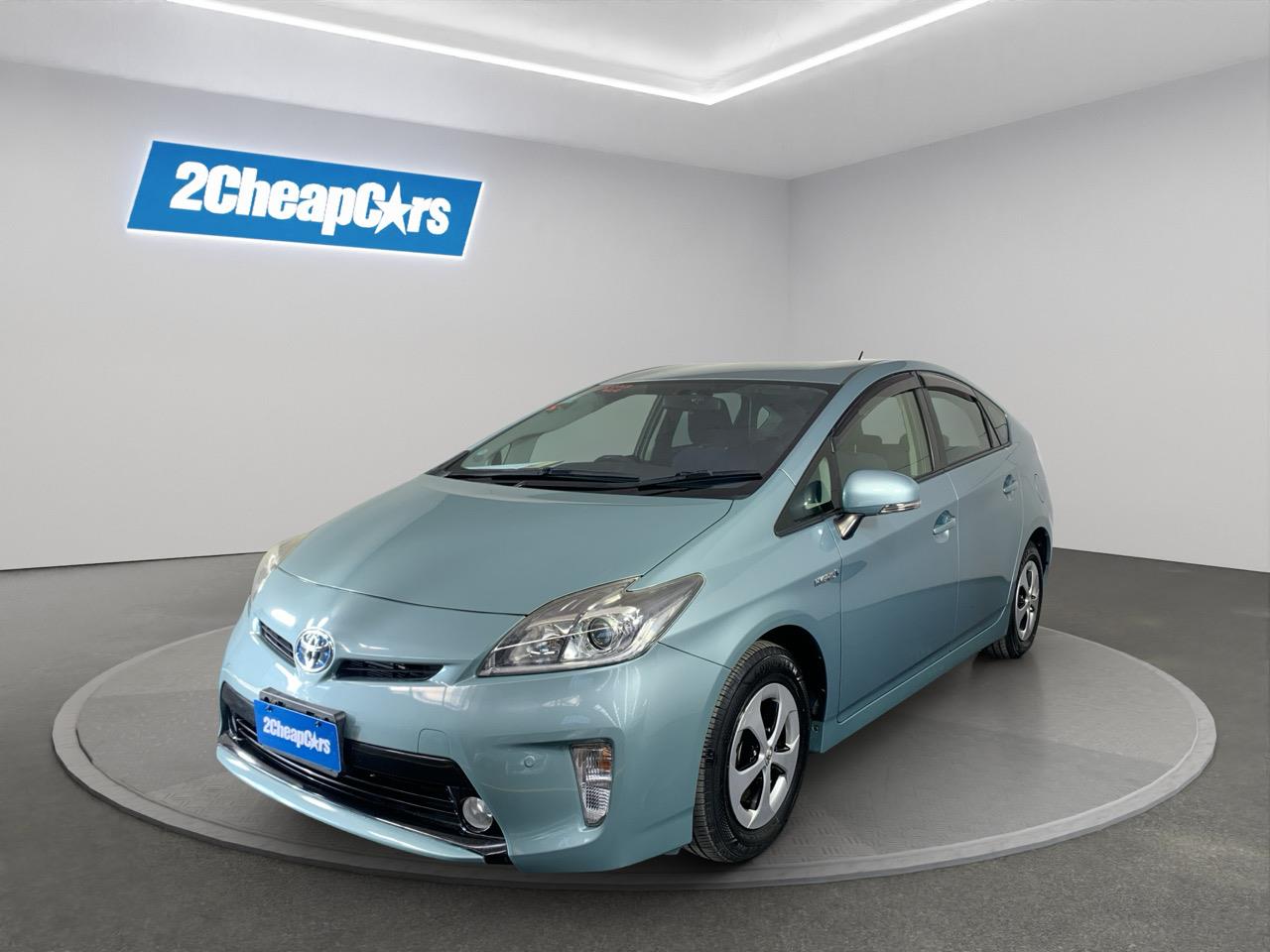 2014 Toyota Prius Hybrid Hatchback