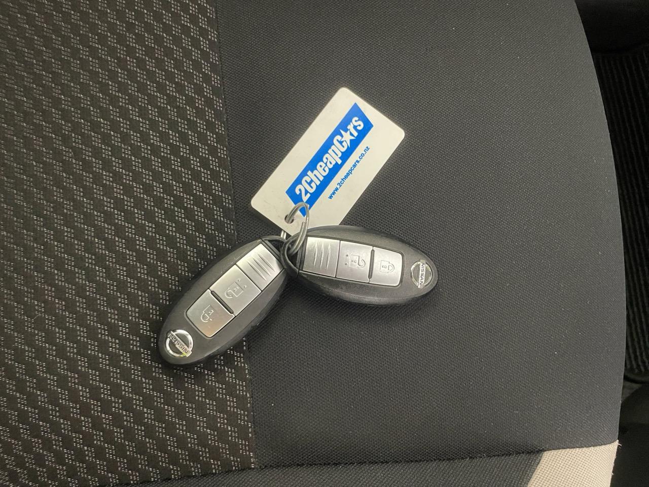 2017 Nissan Note Facelift 1.2 Emergency Brake Package Hatchback SAFETY FEATURES + SMART KEY + AUTO LIGHTS