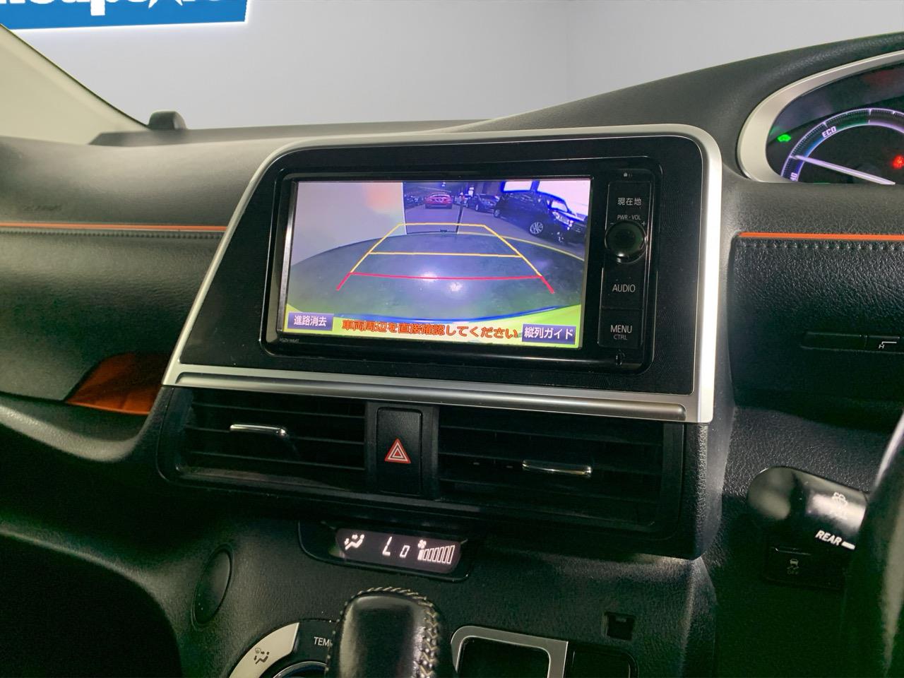 2015 Toyota Sienta HYBRID G Hatchback POWER SLIDING DOORS + PUSH BUTTON START