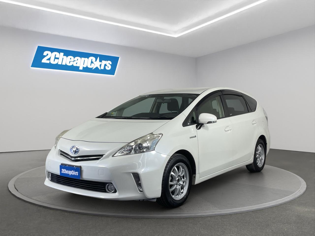 2014 Toyota Prius Alpha S Hatchback