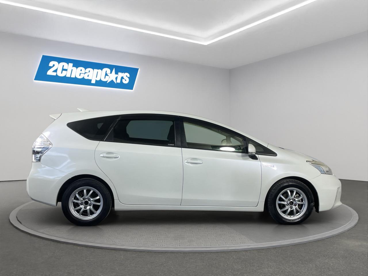 2014 Toyota Prius Alpha S Hatchback PUSH BUTTON START + REVERSING CAMERA + AUTO LIGHTS