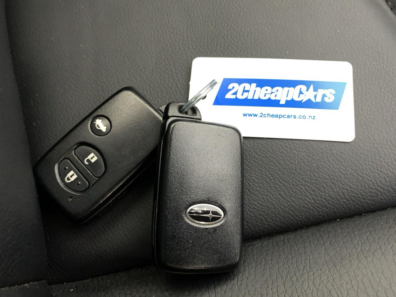 2013 Subaru Impreza Sport Eyesight 2.0 AWD Hatchback AWD + CRUISE CONTROL + POWER ADJUSTMENT SEATS 