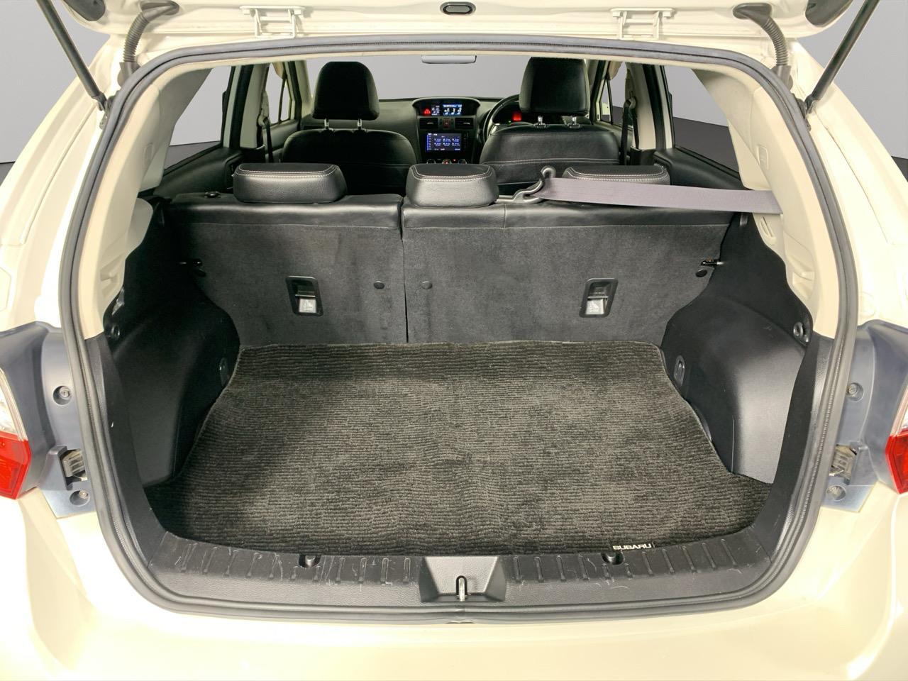 2013 Subaru Impreza Sport Eyesight 2.0 AWD Hatchback AWD + CRUISE CONTROL + POWER ADJUSTMENT SEATS 