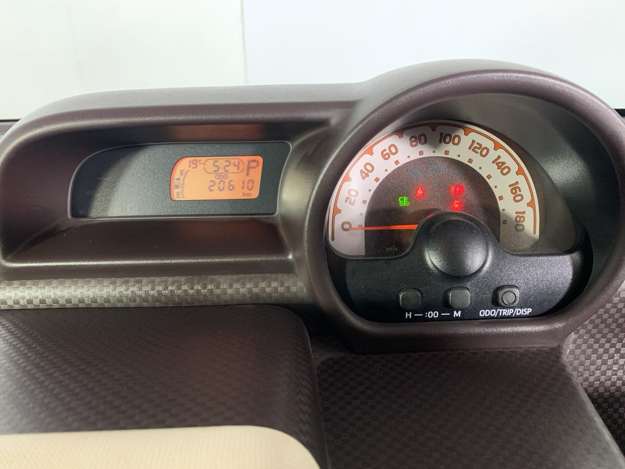 2013 Toyota Porte G Hatchback REVERSING CAMERA + POWER SLIDING DOOR