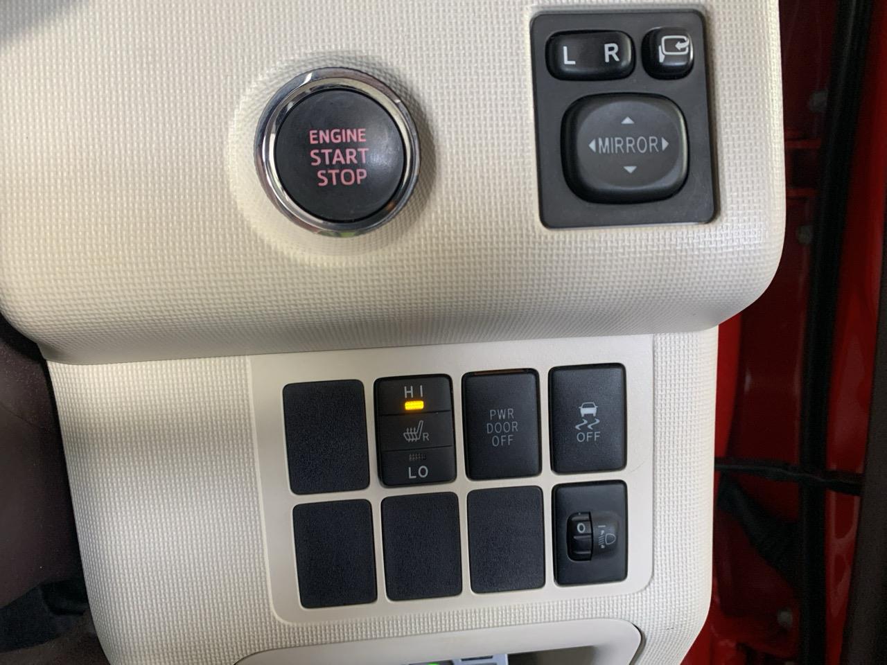 2013 Toyota Porte G Hatchback REVERSING CAMERA + POWER SLIDING DOOR