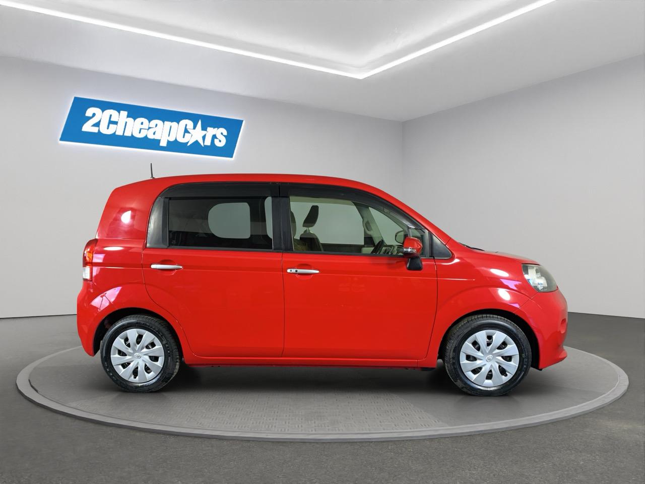 2013 Toyota Porte G Hatchback REVERSING CAMERA + POWER SLIDING DOOR