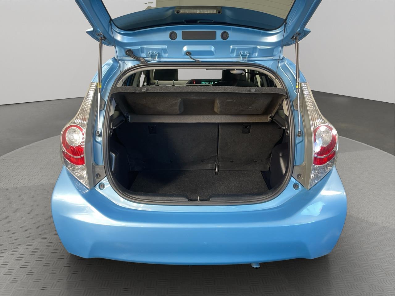 2013 Toyota Aqua S Hatchback HEATED SEATS + REVERSING CAMERA + AUTO LIGHT