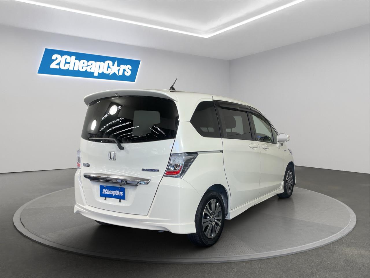 2012 Honda Freed Hybrid People Mover REVERSING CAMERA + AUTO LIGHTS + CRUISE CONTROL