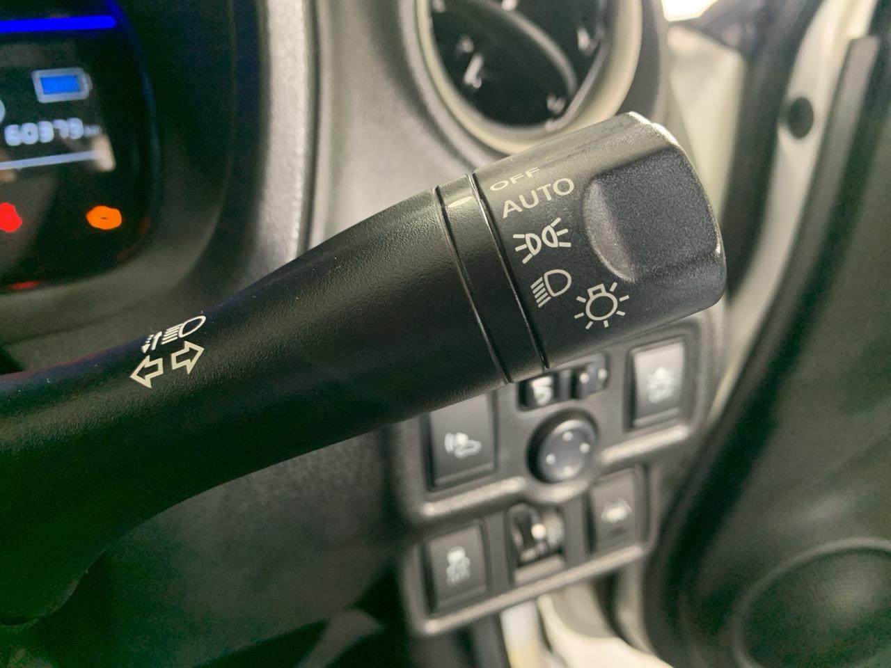 2018 Nissan Note e-power Hatchback PUSH BUTTON START + AUTO LIGHTS 