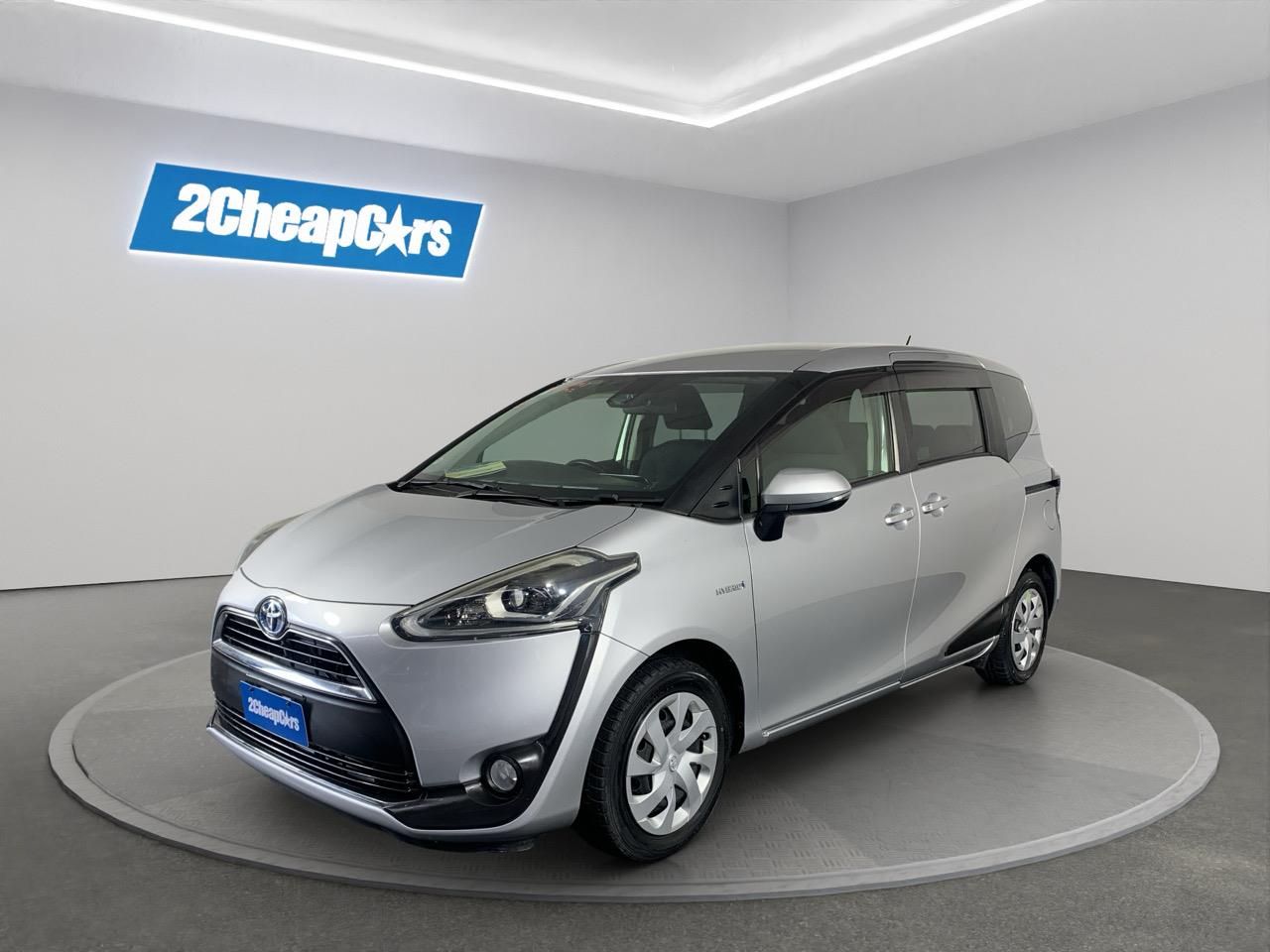 2016 Toyota Sienta HYBRID G Hatchback