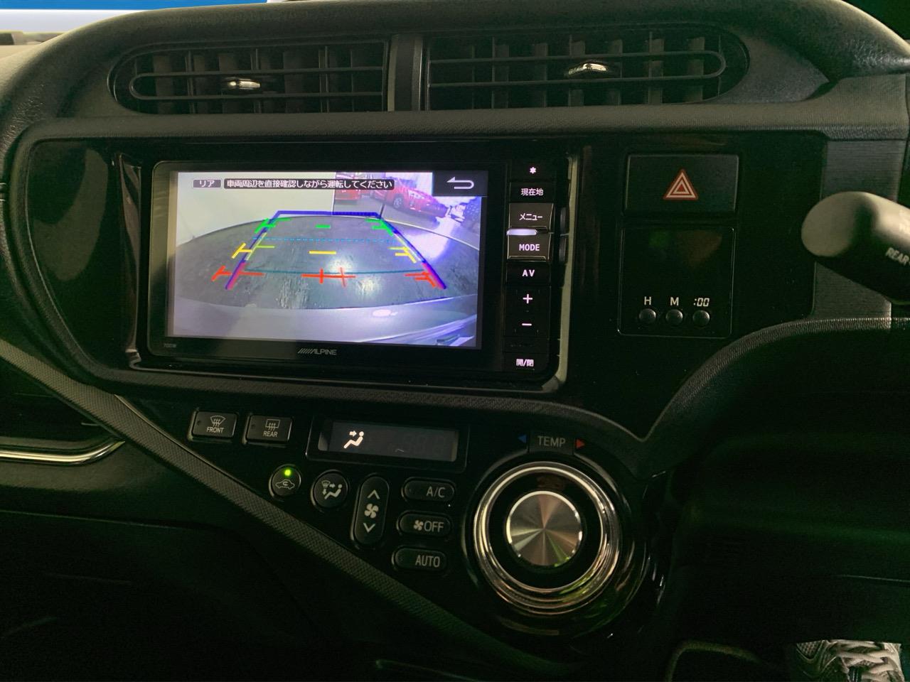 2014 Toyota Aqua G G's Hatchback HEATED SEATS + PUSH BUTTON START + AUTO LIGHTS