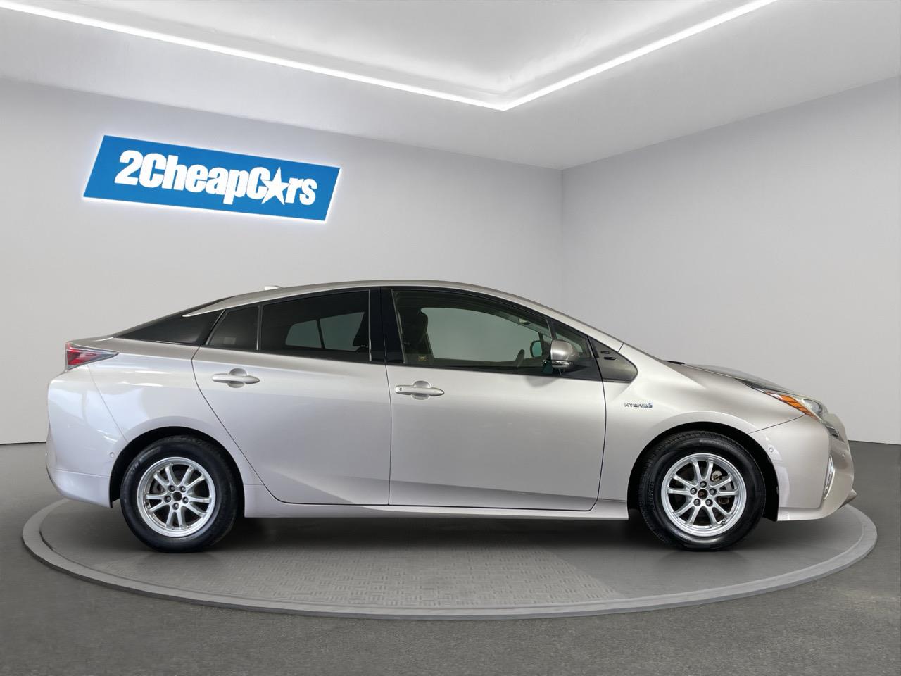 2017 Toyota Prius Hybrid New Shape Station Wagon REVERSING CAMERA + AUTO LIGHTS + CRUISE CONTROL