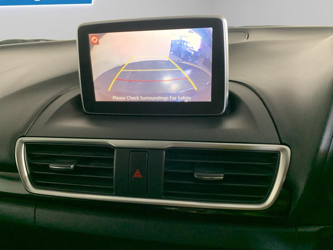 2014 Mazda Axela 3 2.0L Sport Late Shape Hatchback REVERSING CAMERA + PUSH BUTTON START + AUTO LIGHTS