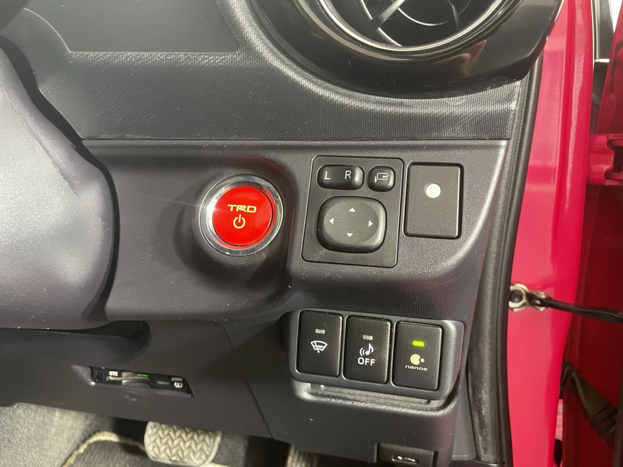 2015 Toyota Aqua Hybrid Gs Hatchback Sporty Body Kit + Reversing Camera