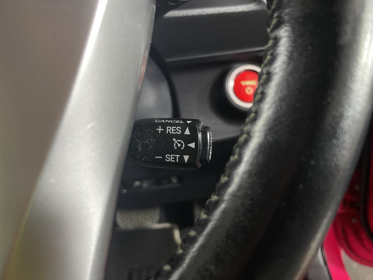 2015 Toyota Aqua Hybrid Gs Hatchback Sporty Body Kit + Reversing Camera