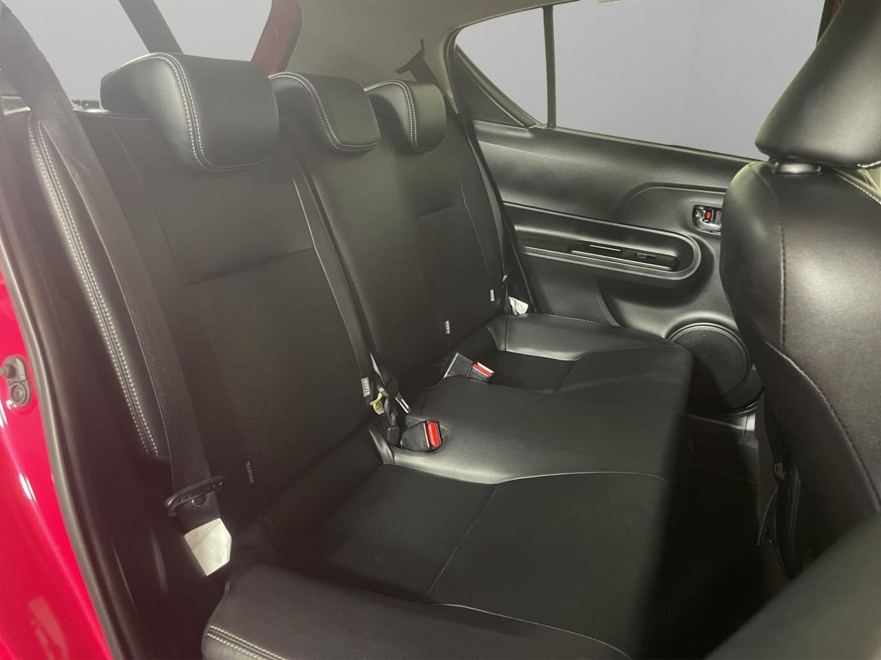 2015 Toyota Aqua Hybrid Gs Hatchback Sporty Body Kit + Reversing Camera