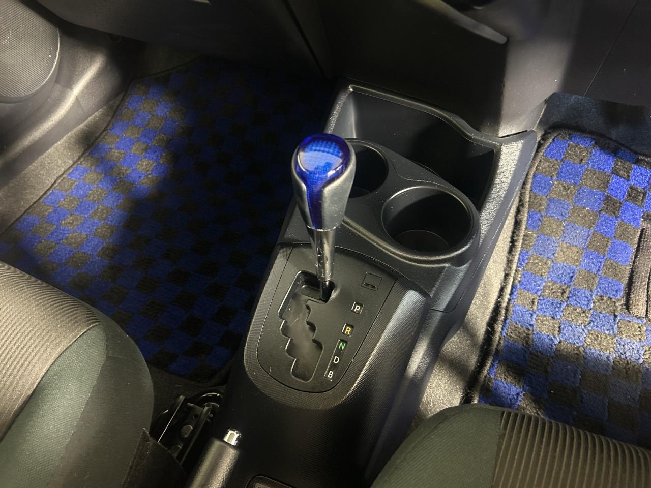 2016 Toyota Aqua Facelift Model S Hatchback SMART KEY + AUTO LIGHTS