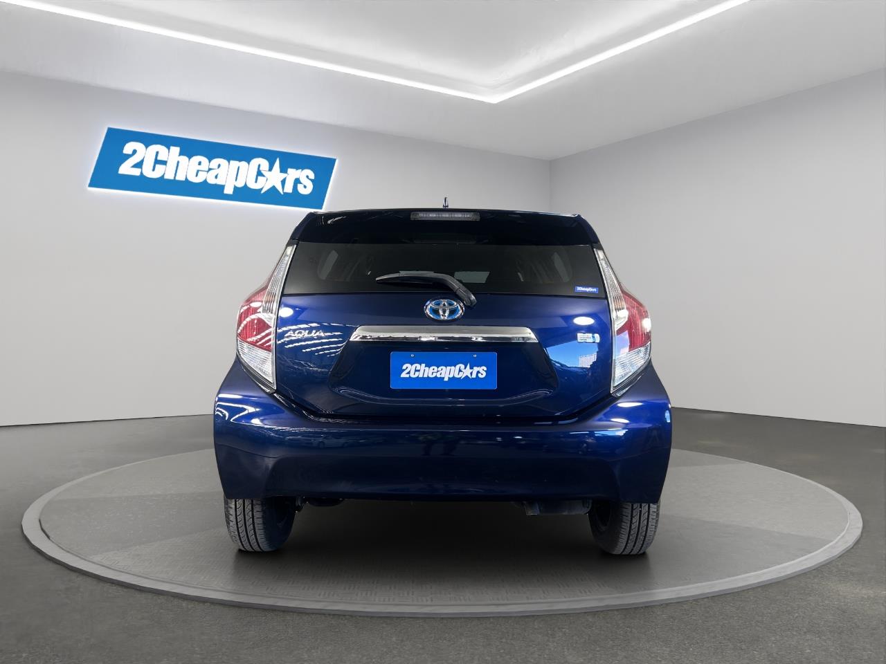 2016 Toyota Aqua Facelift Model S Hatchback SMART KEY + AUTO LIGHTS