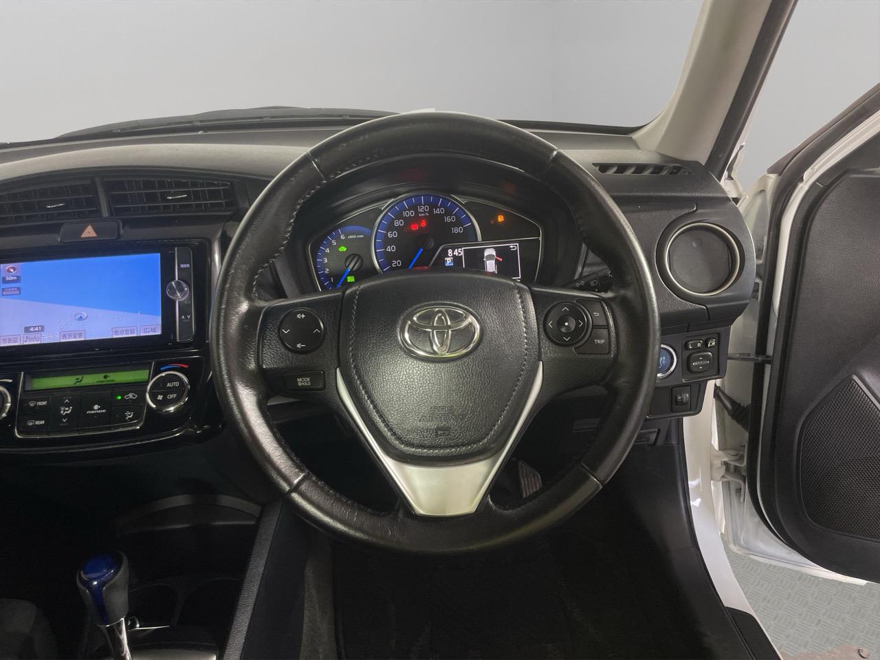 2013 Toyota Corolla AXIO Sedan REVESING CAMERA + PUSH SRART