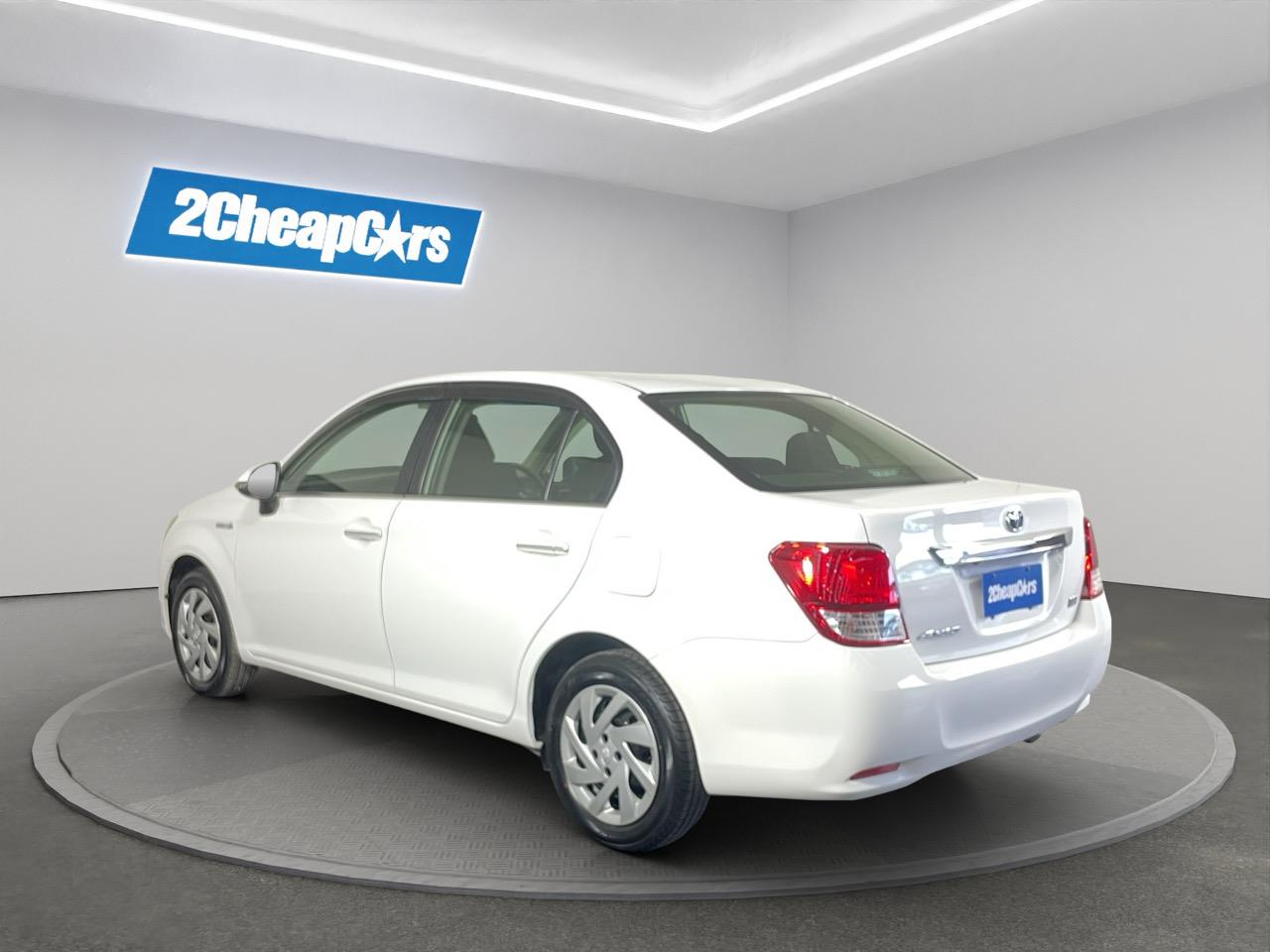 2013 Toyota Corolla AXIO Sedan REVESING CAMERA + PUSH SRART