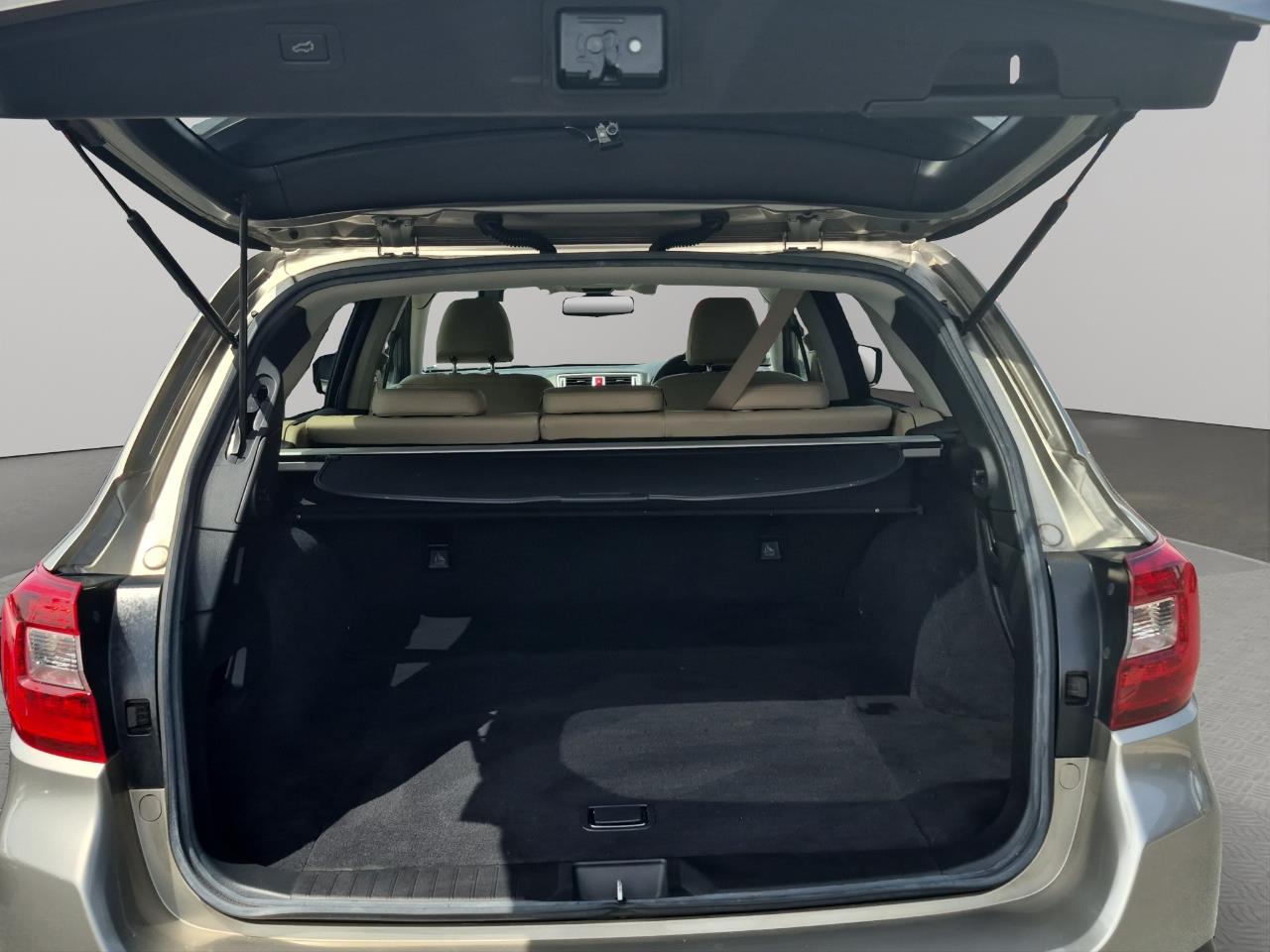 2016 Subaru Outback AWD Eyesight New Shape Station Wagon AWD + CRUISE CONTROL + PADDLE SHIFT + AUTO LIGHTS