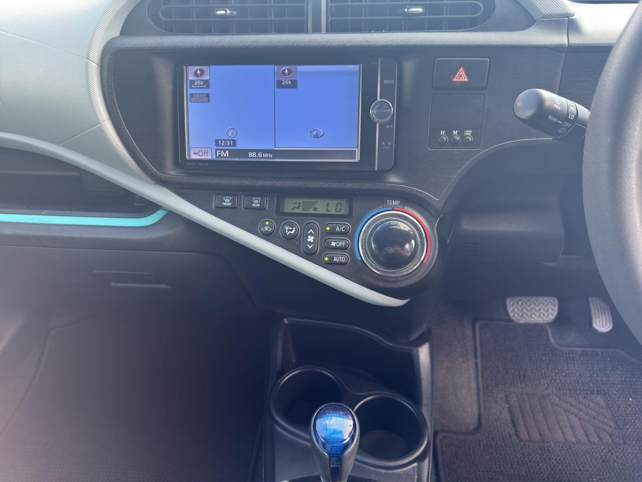 2012 Toyota Aqua S Hatchback PUSH BUTTON START + AUTO LIGHTS + REVERSING CAMERA