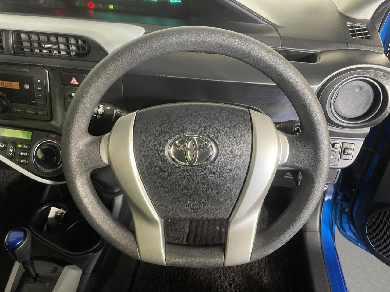 2013 Toyota Aqua G Hatchback LOW KM + AUTO LIGHTS + PUSH START