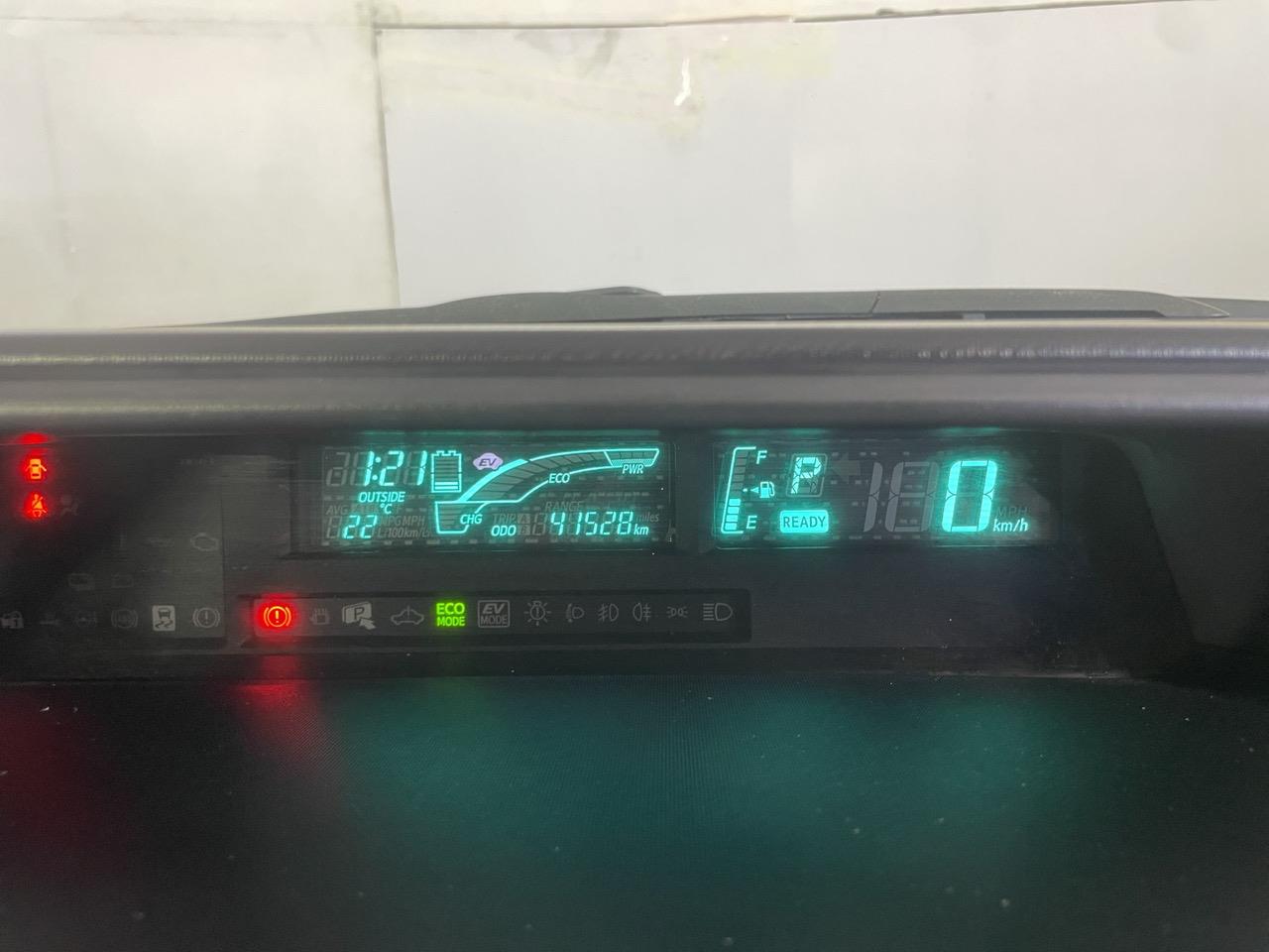 2013 Toyota Aqua G Hatchback LOW KM + AUTO LIGHTS + PUSH START