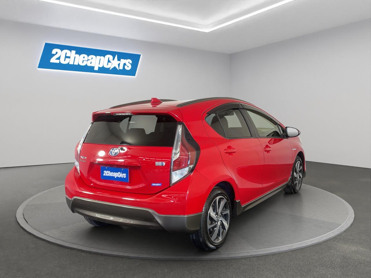 2015 Toyota Aqua X-URBAN Hatchback REVERSING CAMERA + AUTO LIGHTS + PUSH START