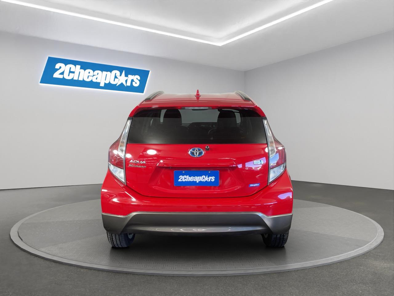 2015 Toyota Aqua X-URBAN Hatchback REVERSING CAMERA + AUTO LIGHTS + PUSH START