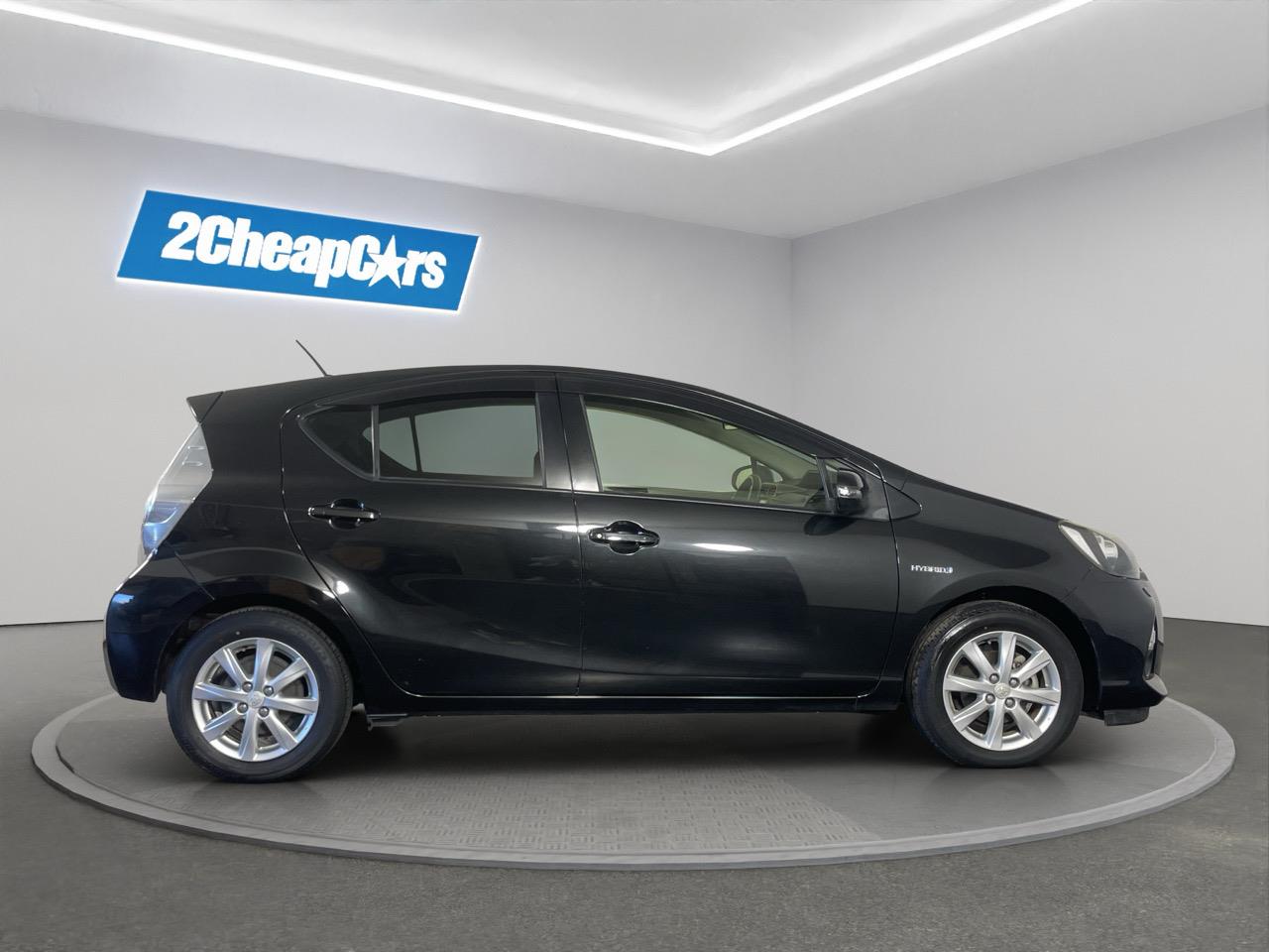 2014 Toyota Aqua S Hatchback REVERSING CAMERA + PUSH BUTTON START + AUTO LIGHTS
