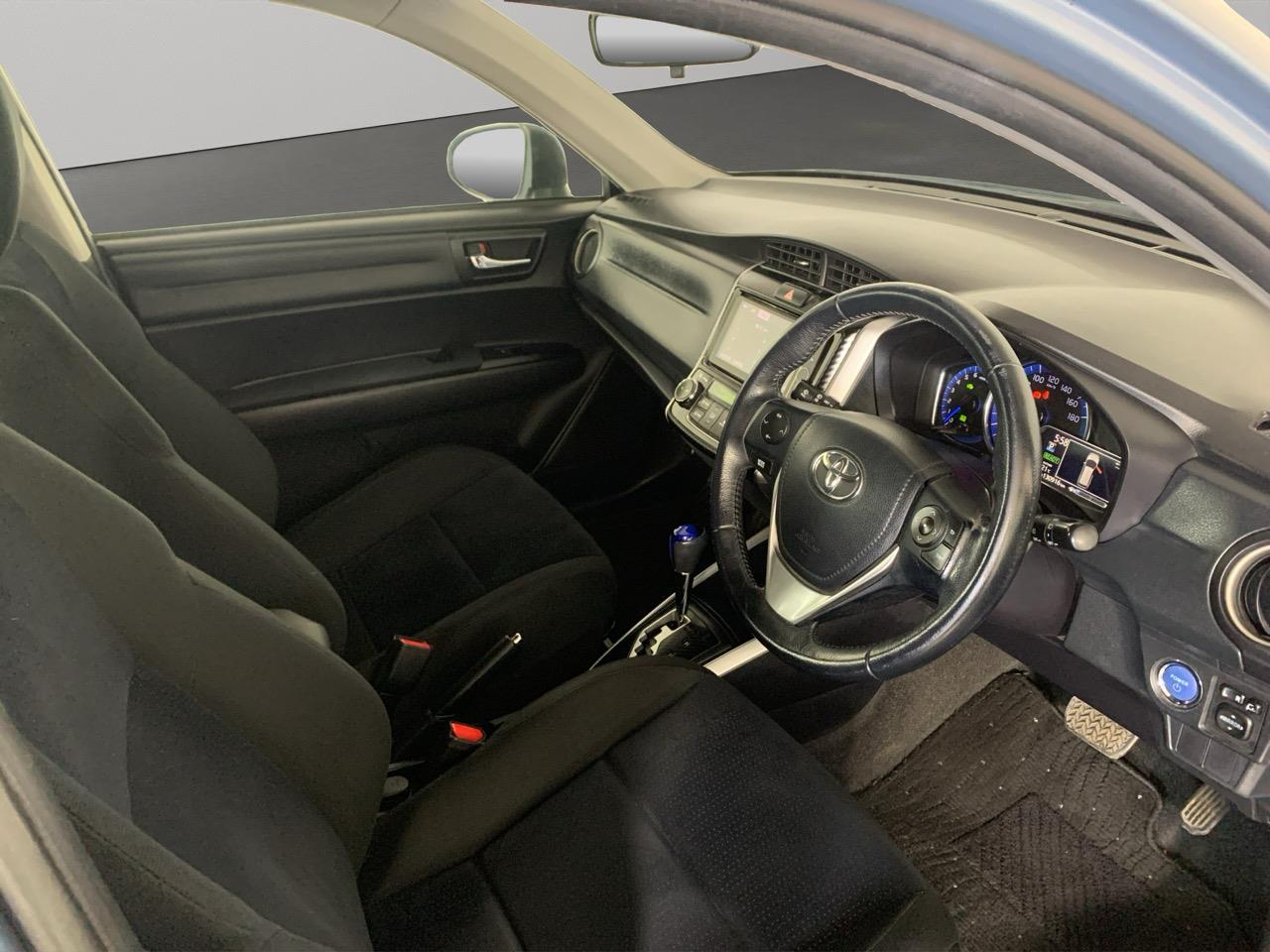 2013 Toyota Corolla Fielder Hybrid Station Wagon REVERSING CAMERA + AUTO LIGHTS + PUSH BUTTON START