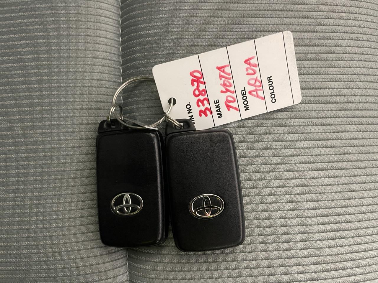 2013 Toyota Aqua S Hatchback AUTO LIGHTS + PUSH START