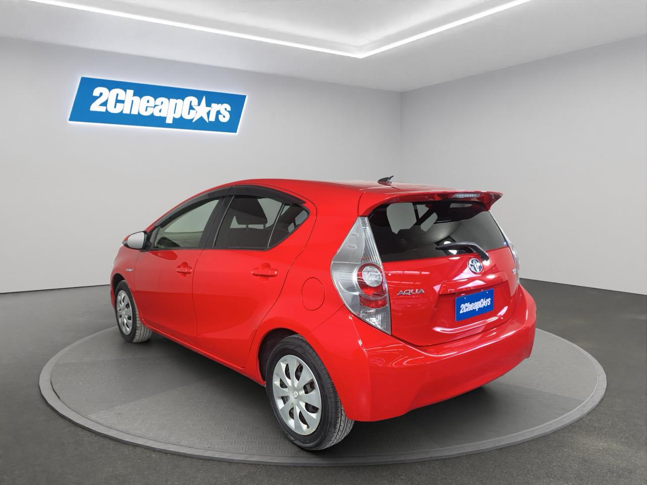 2014 Toyota Aqua G Hatchback LOW KMS + REVERSING CAMERA + PUSH BUTTON START