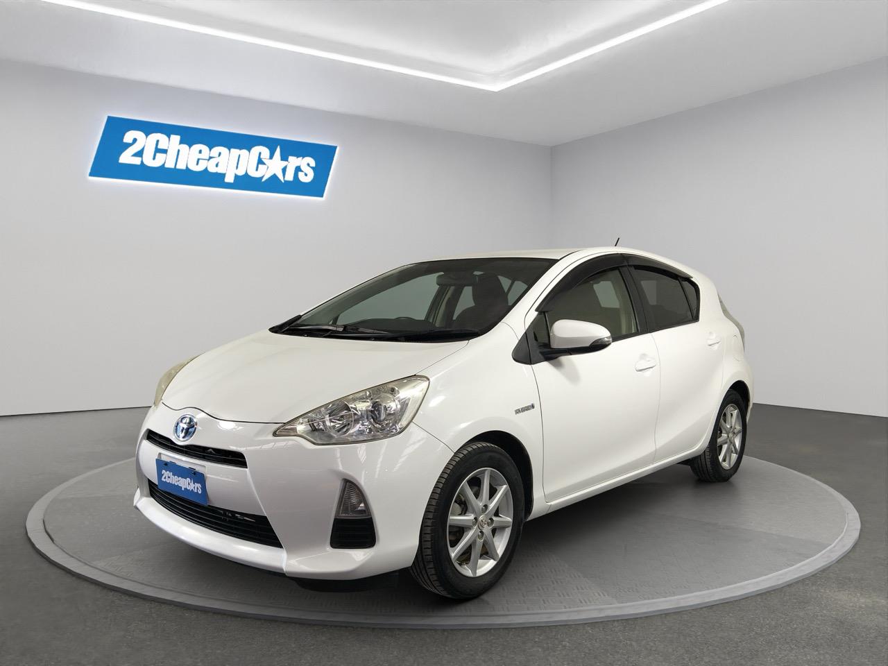 2012 Toyota Aqua S Hatchback