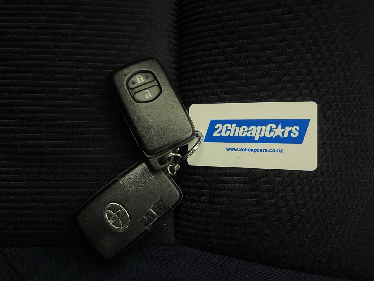 2017 Toyota Aqua New Shape S Hatchback REVERSING CAMERA + AUTO LIGHTS + PUSH START