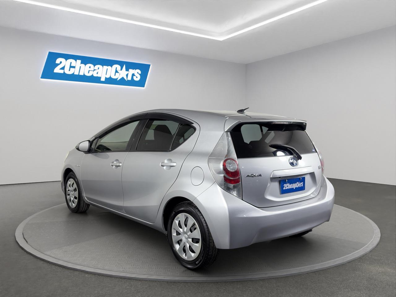 2013 Toyota Aqua G Hatchback REVERSING CAMERA + PUSH BUTTON START + AUTO LIGHTS