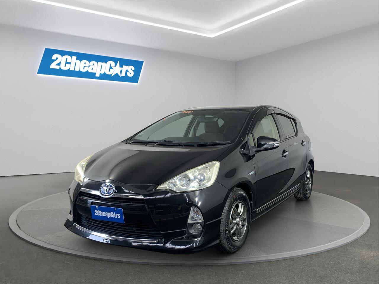 2013 Toyota Aqua G Hatchback