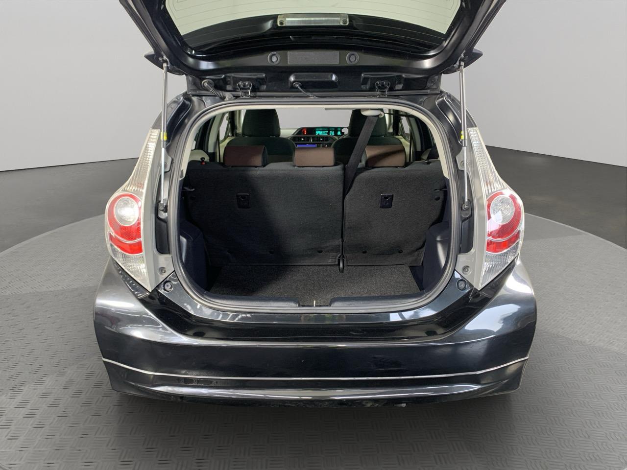 2013 Toyota Aqua G Hatchback PUSH SRART + AUTO LIGHTS