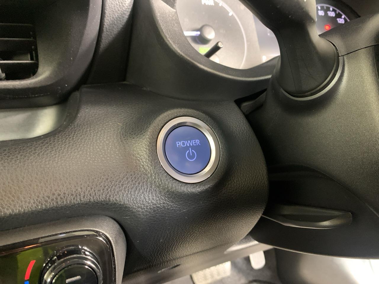 2020 Toyota Yaris Hybrid Late Shape Hatchback 360 DEGREE CAMERA + PARKING SENSORS