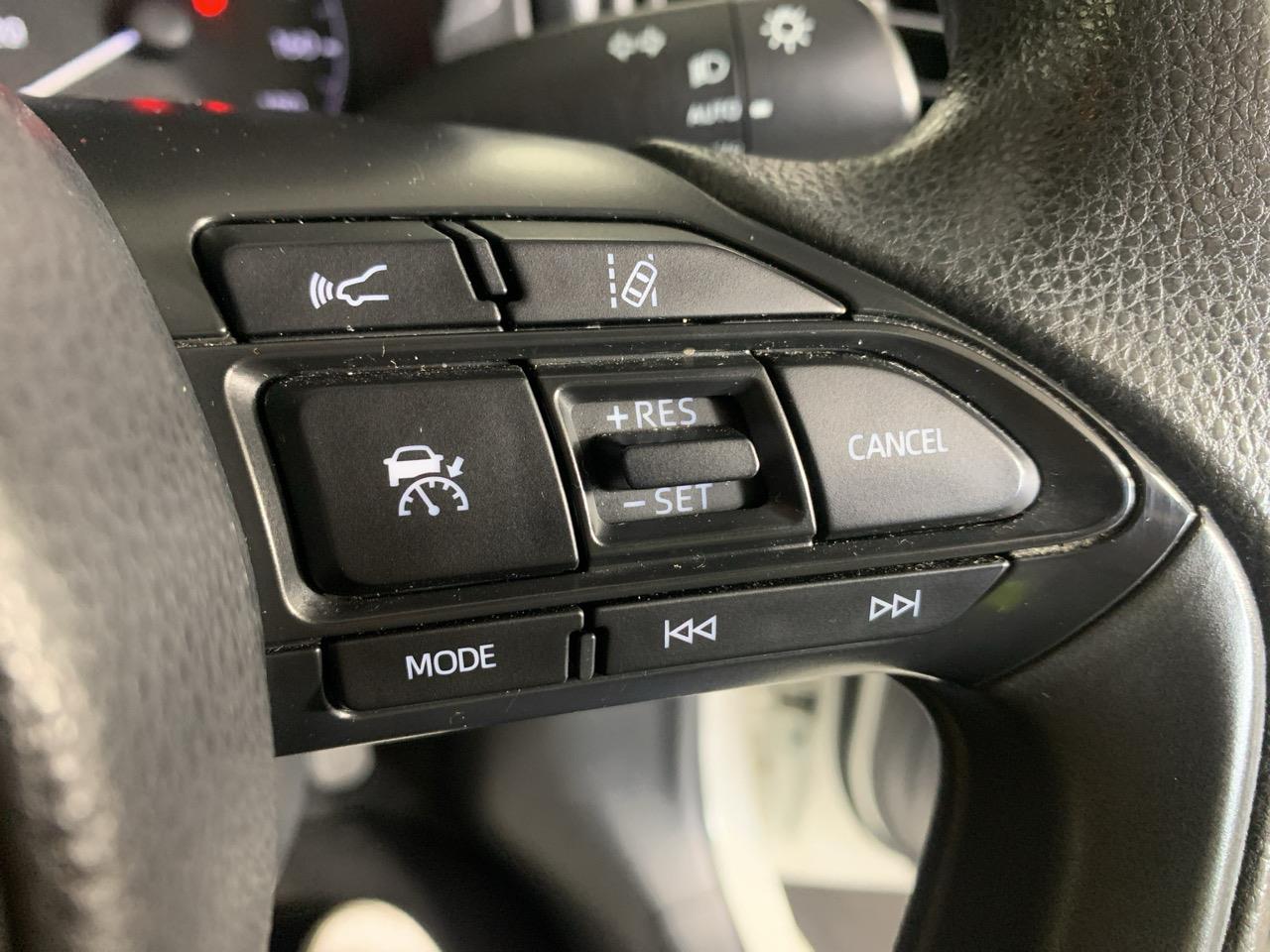 2020 Toyota Yaris Hybrid Late Shape Hatchback 360 DEGREE CAMERA + PARKING SENSORS