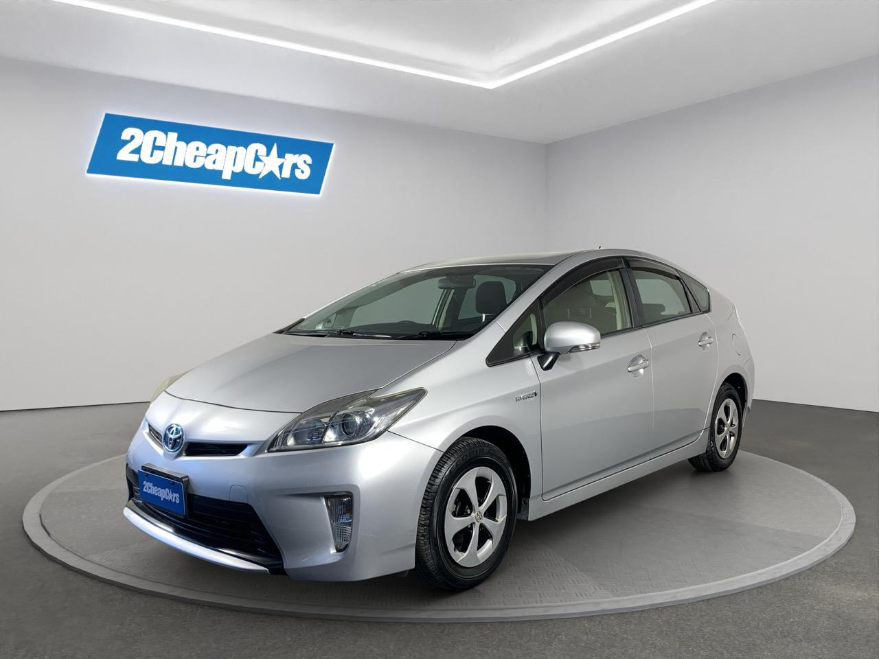 2015 Toyota Prius Hybrid Hatchback