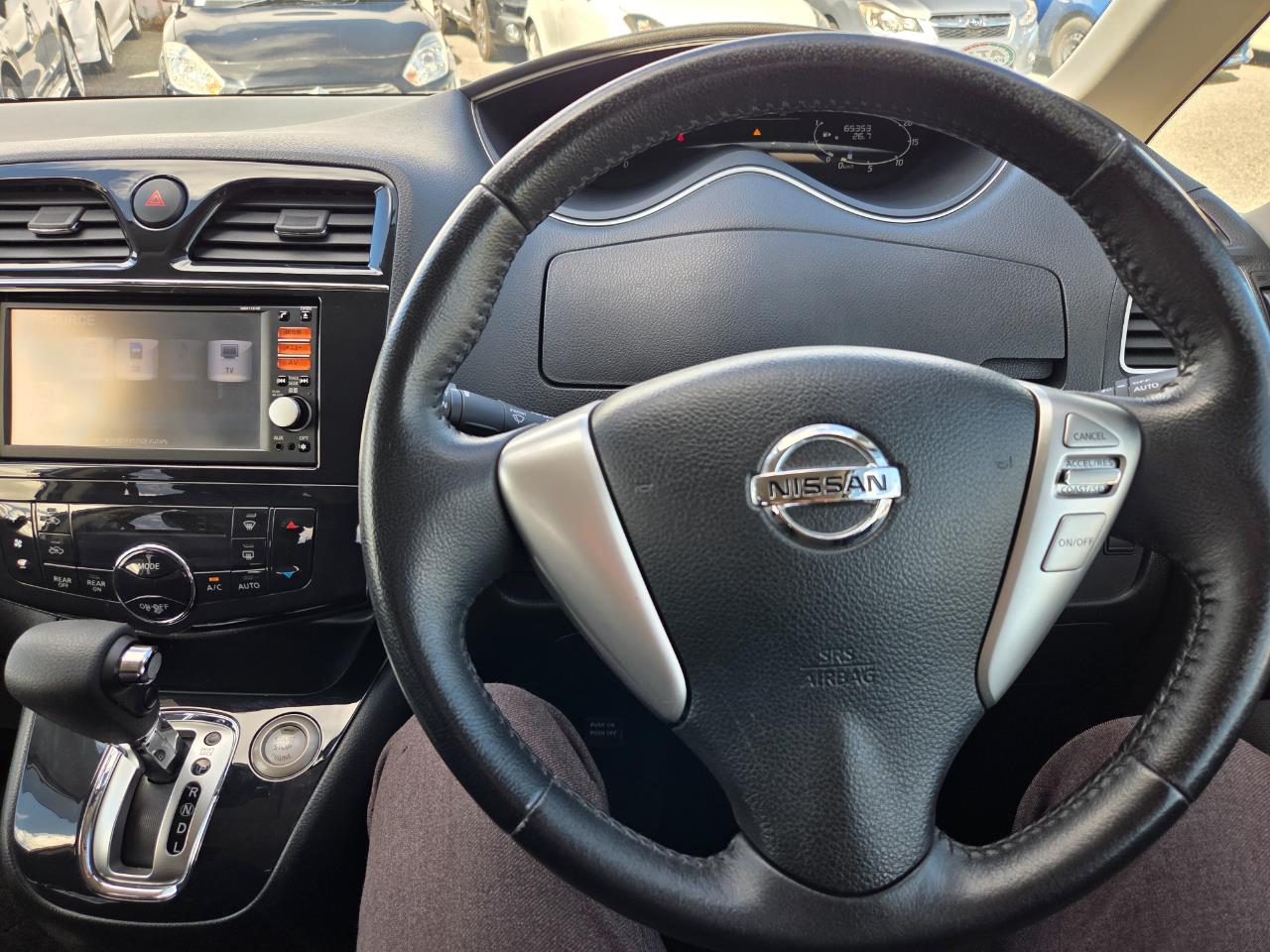 2013 Nissan Serena Hybrid Highway Star People Mover CRUISE CONTROL + REVERSING CAMERA + SMART KEY