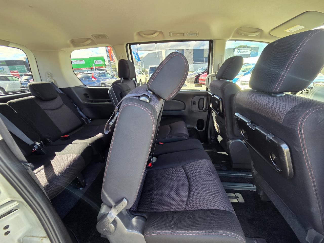 2013 Nissan Serena Hybrid Highway Star People Mover CRUISE CONTROL + REVERSING CAMERA + SMART KEY