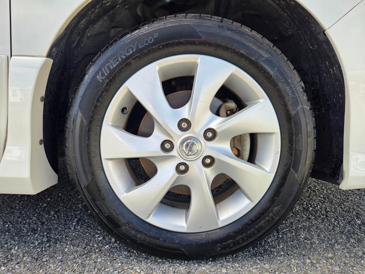 2013 Nissan Serena Hybrid Highway Star People Mover CRUISE CONTROL + REVERSING CAMERA + SMART KEY