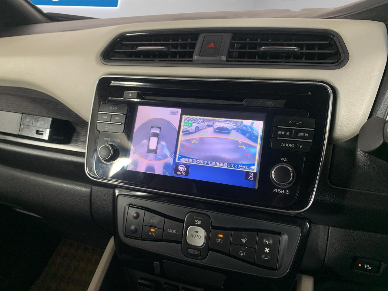 2018 Nissan Leaf 40S Late Model Hatchback LOW KM + PARKING SENSORS + 360 DEGREE CAMERA