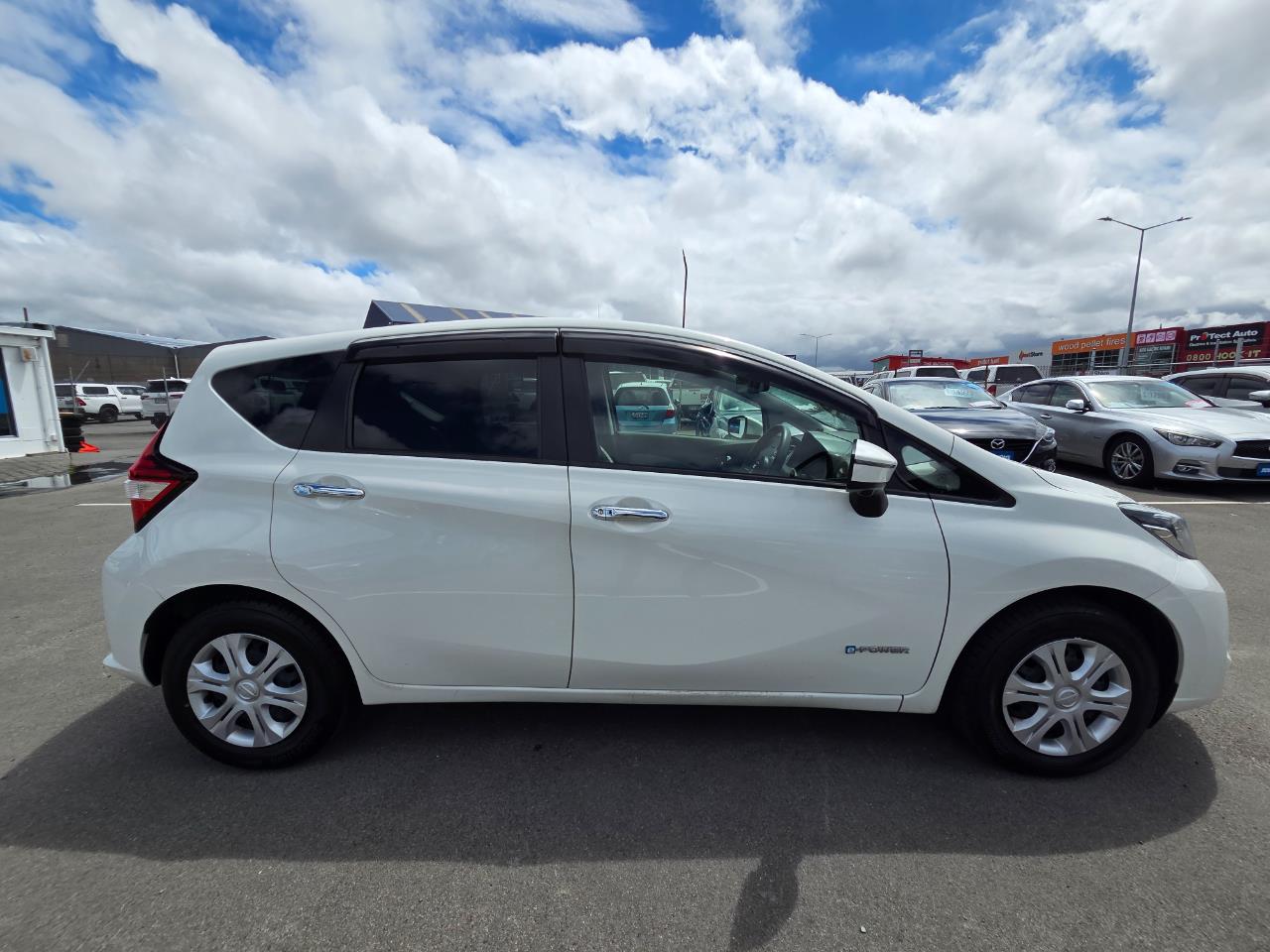 2017 Nissan Note e-power Hatchback 360 DEGREE CAMERA + SMART KEY + SAFETY PACKAGE