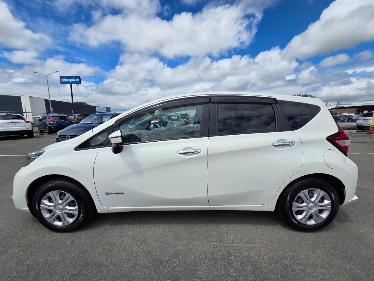 2017 Nissan Note e-power Hatchback 360 DEGREE CAMERA + SMART KEY + SAFETY PACKAGE