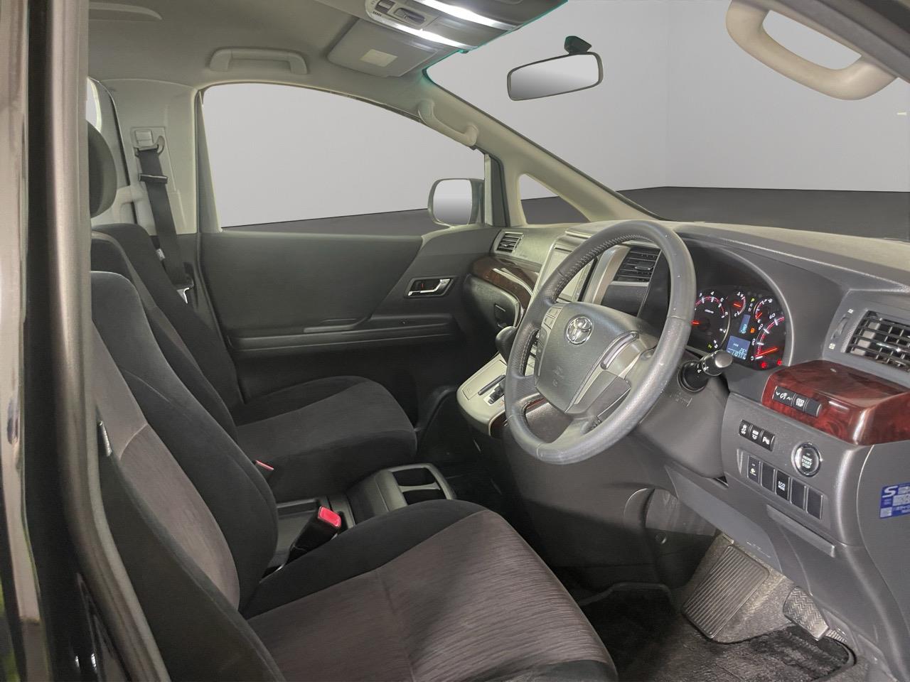 2013 Toyota Vellfire 2.4 Z People Mover REVERSING CAMERA + PARKING SENSORS